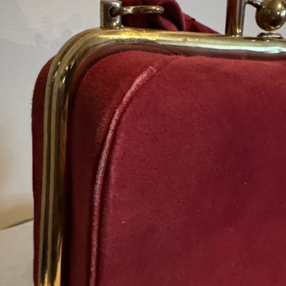 Vintage needlepoint, mid century box purse - Picture 7 of 7